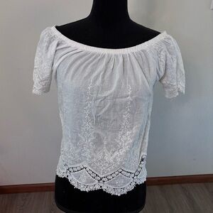 Full Tilt Cottagecore White Cotton Lace Embroidered Cropped Top Size Small​​